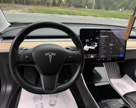 Тесла Модель 3 2019 у Луцьку на Automoto.ua Чорний Тесла Модель 3, об'ємом двигуна 1 л та пробігом 255 тис. км за 13800 $, фото 18 на Automoto.ua