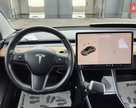Черный Тесла Модель 3, объемом двигателя 0 л и пробегом 113 тыс. км за 17000 $, фото 10 на Automoto.ua