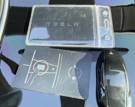 Чорний Тесла Модель 3, об'ємом двигуна 0 л та пробігом 151 тис. км за 15999 $, фото 23 на Automoto.ua