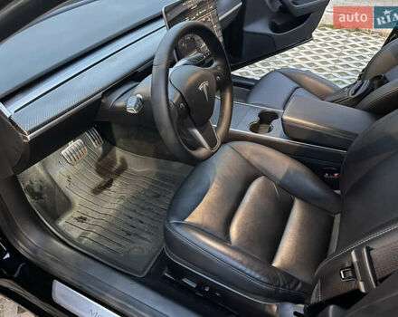 Черный Тесла Модель 3, объемом двигателя 0 л и пробегом 77 тыс. км за 20000 $, фото 68 на Automoto.ua