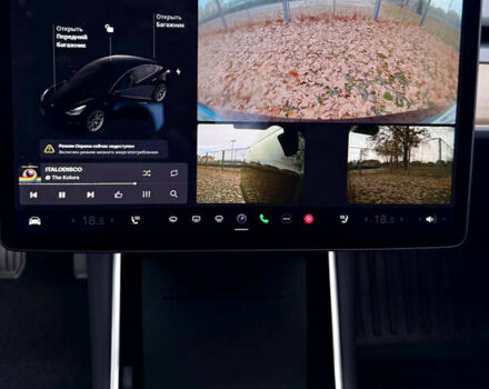 Чорний Тесла Модель 3, об'ємом двигуна 0 л та пробігом 94 тис. км за 15900 $, фото 7 на Automoto.ua