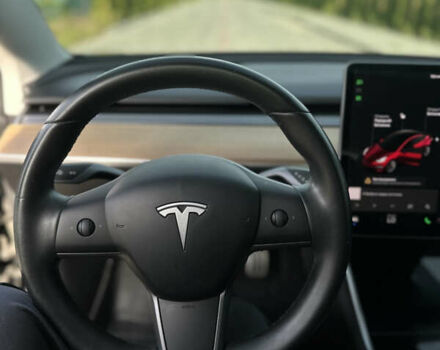 Черный Тесла Модель 3, объемом двигателя 0 л и пробегом 178 тыс. км за 16200 $, фото 19 на Automoto.ua