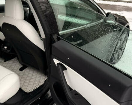 Черный Тесла Модель 3, объемом двигателя 0 л и пробегом 125 тыс. км за 16500 $, фото 45 на Automoto.ua