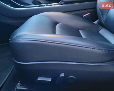 Черный Тесла Модель 3, объемом двигателя 0 л и пробегом 129 тыс. км за 19500 $, фото 4 на Automoto.ua