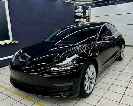 Чорний Тесла Модель 3, об'ємом двигуна 0 л та пробігом 96 тис. км за 17999 $, фото 18 на Automoto.ua