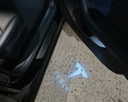 Чорний Тесла Модель 3, об'ємом двигуна 0 л та пробігом 145 тис. км за 15700 $, фото 22 на Automoto.ua