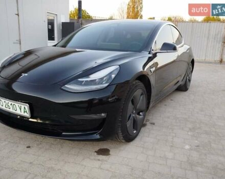 Черный Тесла Модель 3, объемом двигателя 0 л и пробегом 67 тыс. км за 13200 $, фото 2 на Automoto.ua