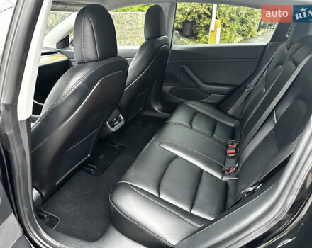 Черный Тесла Модель 3, объемом двигателя 0 л и пробегом 121 тыс. км за 21500 $, фото 14 на Automoto.ua