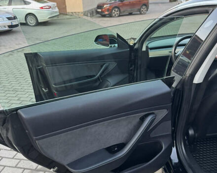 Черный Тесла Модель 3, объемом двигателя 0 л и пробегом 269 тыс. км за 12600 $, фото 58 на Automoto.ua