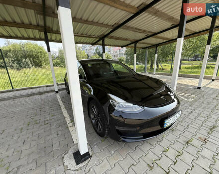 Черный Тесла Модель 3, объемом двигателя 0 л и пробегом 135 тыс. км за 15900 $, фото 35 на Automoto.ua