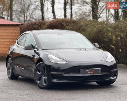 Черный Тесла Модель 3, объемом двигателя 0 л и пробегом 97 тыс. км за 14600 $, фото 2 на Automoto.ua