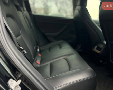 Черный Тесла Модель 3, объемом двигателя 0 л и пробегом 95 тыс. км за 16800 $, фото 25 на Automoto.ua