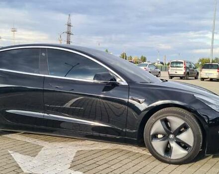 Чорний Тесла Модель 3, об'ємом двигуна 0 л та пробігом 150 тис. км за 16250 $, фото 4 на Automoto.ua