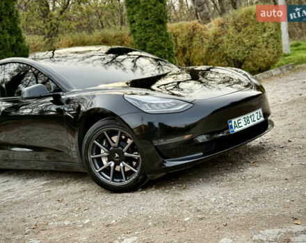 Чорний Тесла Модель 3, об'ємом двигуна 0 л та пробігом 100 тис. км за 15500 $, фото 24 на Automoto.ua