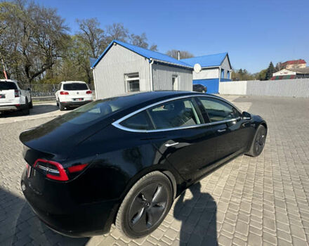 Черный Тесла Модель 3, объемом двигателя 0 л и пробегом 167 тыс. км за 16200 $, фото 2 на Automoto.ua