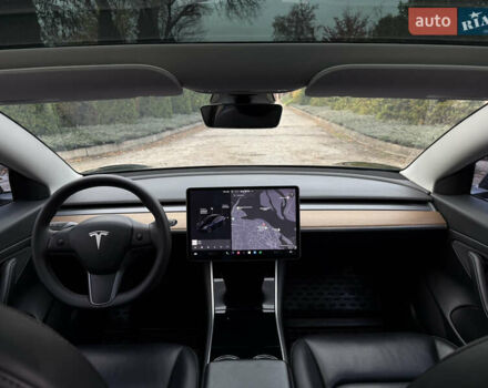Чорний Тесла Модель 3, об'ємом двигуна 0 л та пробігом 100 тис. км за 15500 $, фото 45 на Automoto.ua