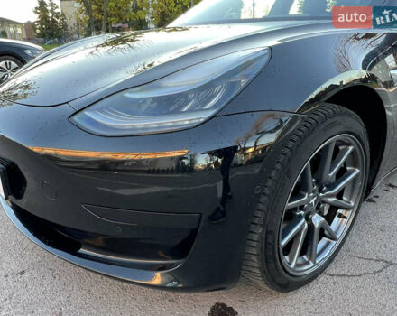 Черный Тесла Модель 3, объемом двигателя 0 л и пробегом 150 тыс. км за 18500 $, фото 21 на Automoto.ua