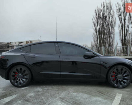 Черный Тесла Модель 3, объемом двигателя 0 л и пробегом 64 тыс. км за 22990 $, фото 6 на Automoto.ua