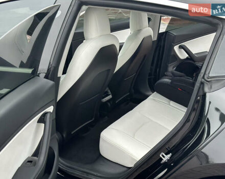 Черный Тесла Модель 3, объемом двигателя 0 л и пробегом 119 тыс. км за 15200 $, фото 17 на Automoto.ua