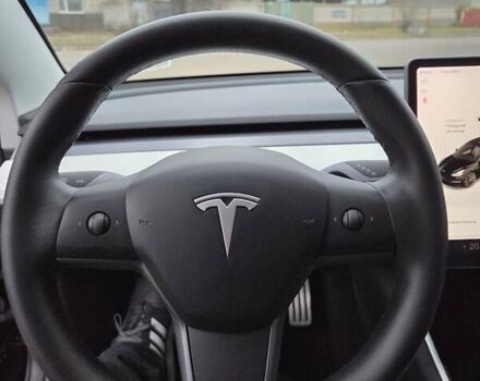 Чорний Тесла Модель 3, об'ємом двигуна 0 л та пробігом 91 тис. км за 21700 $, фото 48 на Automoto.ua