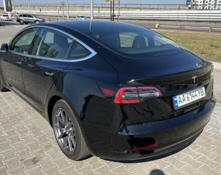 Чорний Тесла Модель 3, об'ємом двигуна 0 л та пробігом 130 тис. км за 15999 $, фото 4 на Automoto.ua