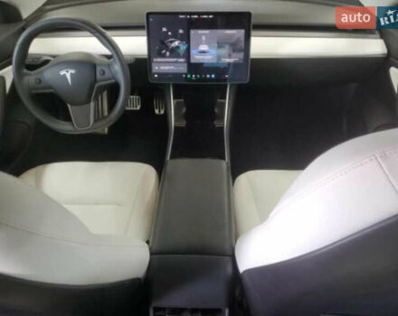 Чорний Тесла Модель 3, об'ємом двигуна 0 л та пробігом 77 тис. км за 18500 $, фото 5 на Automoto.ua