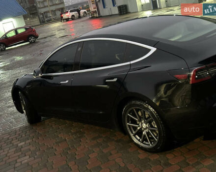 Чорний Тесла Модель 3, об'ємом двигуна 0 л та пробігом 120 тис. км за 13999 $, фото 4 на Automoto.ua