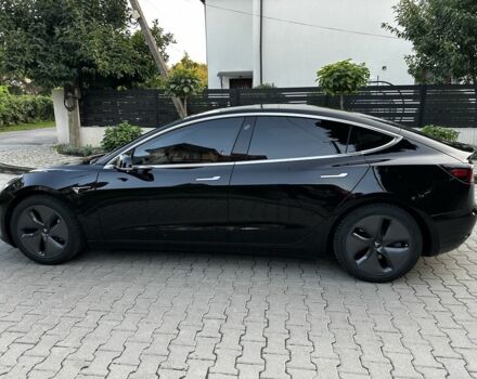 Чорний Тесла Модель 3, об'ємом двигуна 0 л та пробігом 176 тис. км за 15850 $, фото 3 на Automoto.ua