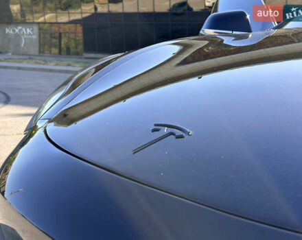 Черный Тесла Модель 3, объемом двигателя 0 л и пробегом 62 тыс. км за 19900 $, фото 29 на Automoto.ua