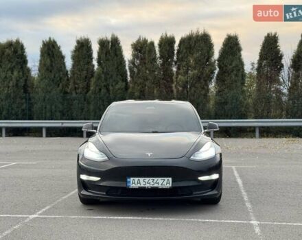 Тесла Модель 3 2020 у Києві на Automoto.ua Чорний Тесла Модель 3, об'ємом двигуна 0 л та пробігом 74 тис. км за 19000 $, фото 1 на Automoto.ua