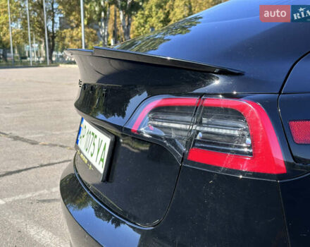 Черный Тесла Модель 3, объемом двигателя 0 л и пробегом 62 тыс. км за 19900 $, фото 24 на Automoto.ua