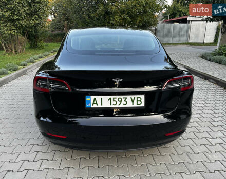 Тесла Модель 3 2020 у Львові на Automoto.ua Чорний Тесла Модель 3, об'ємом двигуна 0 л та пробігом 176 тис. км за 15499 $, фото 4 на Automoto.ua