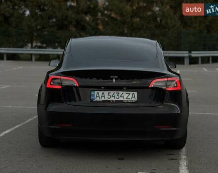 Тесла Модель 3 2020 у Києві на Automoto.ua Чорний Тесла Модель 3, об'ємом двигуна 0 л та пробігом 74 тис. км за 19000 $, фото 11 на Automoto.ua