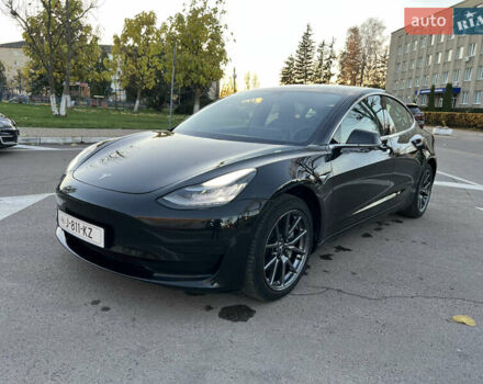 Черный Тесла Модель 3, объемом двигателя 0 л и пробегом 150 тыс. км за 18500 $, фото 58 на Automoto.ua