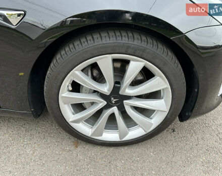 Черный Тесла Модель 3, объемом двигателя 0 л и пробегом 68 тыс. км за 17300 $, фото 18 на Automoto.ua