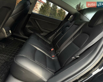 Чорний Тесла Модель 3, об'ємом двигуна 0 л та пробігом 100 тис. км за 15500 $, фото 33 на Automoto.ua