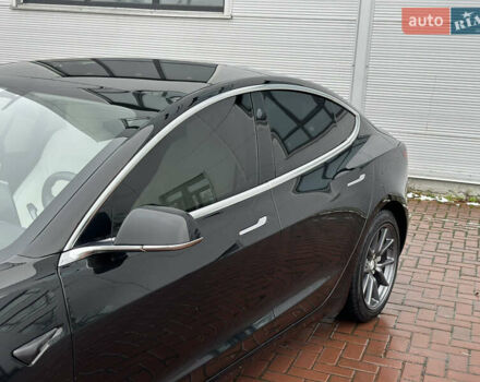 Черный Тесла Модель 3, объемом двигателя 0 л и пробегом 119 тыс. км за 15200 $, фото 6 на Automoto.ua