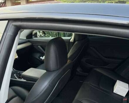 Тесла Модель 3 2020 у Києві на Automoto.ua Чорний Тесла Модель 3, об'ємом двигуна 0 л та пробігом 54 тис. км за 14999 $, фото 10 на Automoto.ua