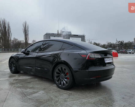 Черный Тесла Модель 3, объемом двигателя 0 л и пробегом 64 тыс. км за 22990 $, фото 3 на Automoto.ua