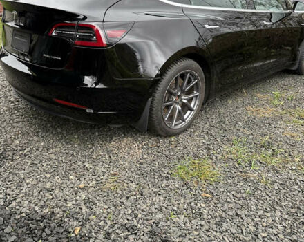 Чорний Тесла Модель 3, об'ємом двигуна 0 л та пробігом 95 тис. км за 10700 $, фото 10 на Automoto.ua