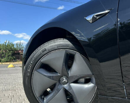 Черный Тесла Модель 3, объемом двигателя 0 л и пробегом 77 тыс. км за 15500 $, фото 11 на Automoto.ua