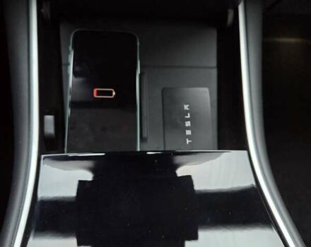 Чорний Тесла Модель 3, об'ємом двигуна 0 л та пробігом 91 тис. км за 21700 $, фото 50 на Automoto.ua