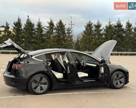 Тесла Модель 3 2020 у Києві на Automoto.ua Чорний Тесла Модель 3, об'ємом двигуна 0 л та пробігом 74 тис. км за 19000 $, фото 10 на Automoto.ua