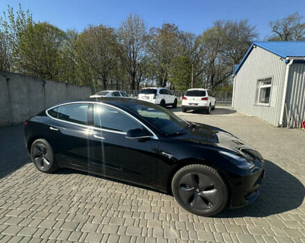 Черный Тесла Модель 3, объемом двигателя 0 л и пробегом 167 тыс. км за 16200 $, фото 3 на Automoto.ua