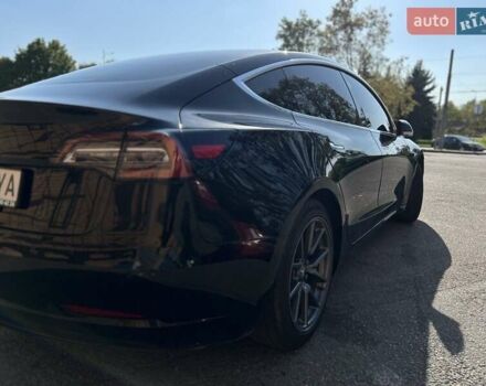Черный Тесла Модель 3, объемом двигателя 0 л и пробегом 71 тыс. км за 18200 $, фото 7 на Automoto.ua