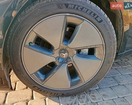 Чорний Тесла Модель 3, об'ємом двигуна 0 л та пробігом 189 тис. км за 14200 $, фото 11 на Automoto.ua