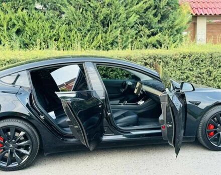 Тесла Модель 3 2020 у Києві на Automoto.ua Чорний Тесла Модель 3, об'ємом двигуна 0 л та пробігом 54 тис. км за 14999 $, фото 6 на Automoto.ua