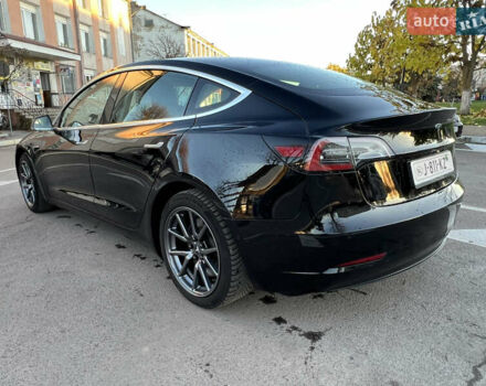 Черный Тесла Модель 3, объемом двигателя 0 л и пробегом 150 тыс. км за 18500 $, фото 18 на Automoto.ua