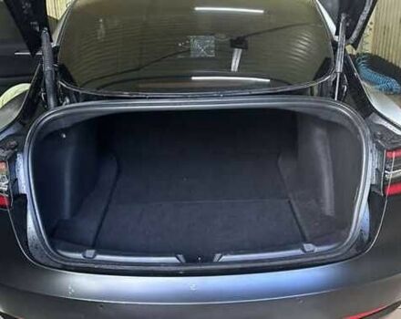 Черный Тесла Модель 3, объемом двигателя 0 л и пробегом 45 тыс. км за 16000 $, фото 7 на Automoto.ua