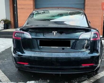 Черный Тесла Модель 3, объемом двигателя 0 л и пробегом 110 тыс. км за 14800 $, фото 7 на Automoto.ua